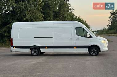 Грузовой фургон Mercedes-Benz Sprinter 2020 в 