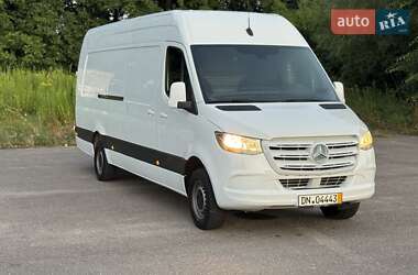 Грузовой фургон Mercedes-Benz Sprinter 2020 в 