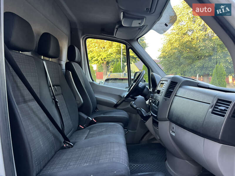 Грузовой фургон Mercedes-Benz Sprinter 2018 в Черновцах