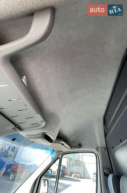 Грузовой фургон Mercedes-Benz Sprinter 2010 в 