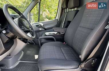 Грузовой фургон Mercedes-Benz Sprinter 2019 в 