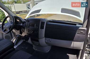 Грузовой фургон Mercedes-Benz Sprinter 2013 в 