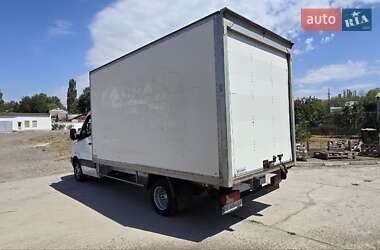 Грузовой фургон Mercedes-Benz Sprinter 2013 в 