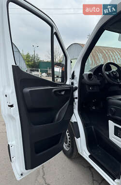 Грузовой фургон Mercedes-Benz Sprinter 2020 в 