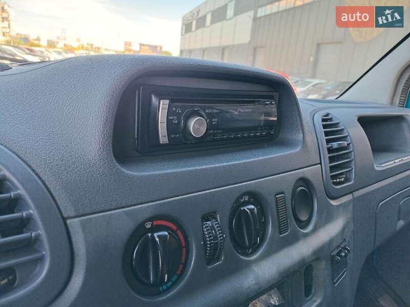 Мікроавтобус Mercedes-Benz Sprinter 2004 в Львові фото 10 Мікроавтобус Mercedes-Benz Sprinter 2004 в Львові