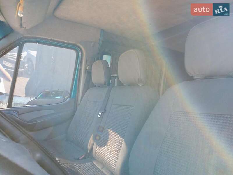 Мікроавтобус Mercedes-Benz Sprinter 2004 в Львові фото 24 Мікроавтобус Mercedes-Benz Sprinter 2004 в Львові
