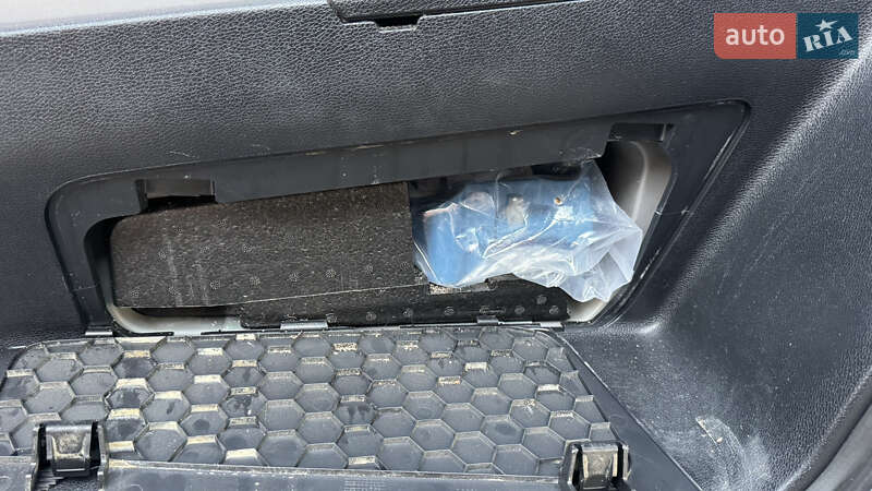 Грузовой фургон Mercedes-Benz Sprinter 2022 в Сваляве фото 90 Грузовой фургон Mercedes-Benz Sprinter 2022 в Сваляве