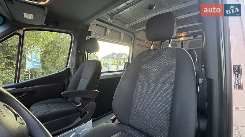 Грузовой фургон Mercedes-Benz Sprinter 2022 в Сваляве фото 123 Грузовой фургон Mercedes-Benz Sprinter 2022 в Сваляве
