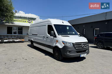 Вантажний фургон Mercedes-Benz Sprinter 2020 в Чернівцях
