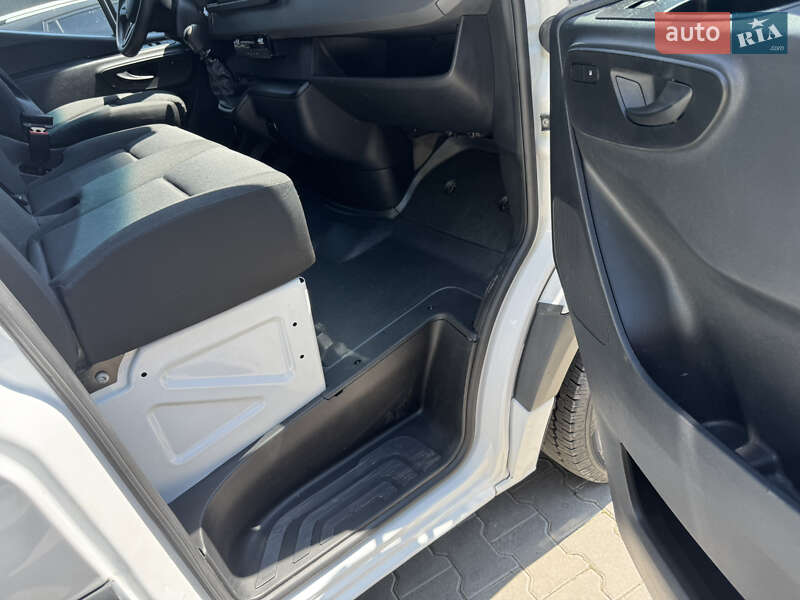 Грузовой фургон Mercedes-Benz Sprinter 2020 в Черновцах