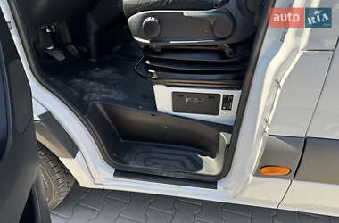 Грузовой фургон Mercedes-Benz Sprinter 2020 в 