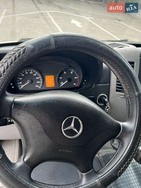 Грузовой фургон Mercedes-Benz Sprinter 2008 в Луцке фото 12 Грузовой фургон Mercedes-Benz Sprinter 2008 в Луцке