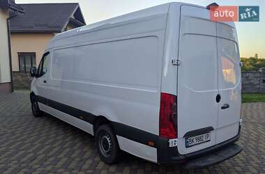 Грузовой фургон Mercedes-Benz Sprinter 2021 в  фото 13 Грузовой фургон Mercedes-Benz Sprinter 2021 в