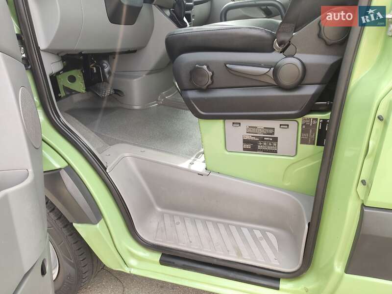 Грузовой фургон Mercedes-Benz Sprinter 2011 в Ровно