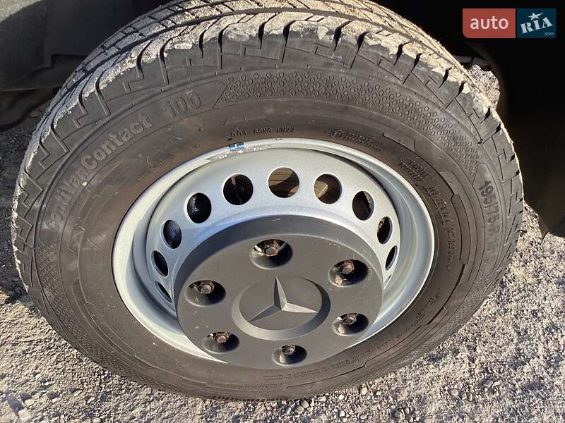 Самоскид Mercedes-Benz Sprinter 2017 в Виноградові