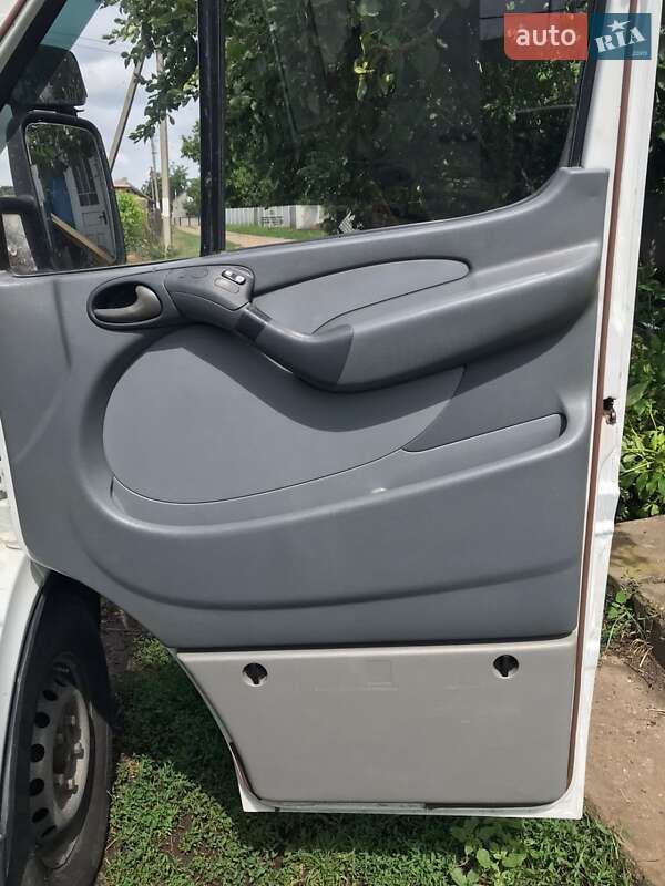 Другие автобусы Mercedes-Benz Sprinter 2003 в Черновцах