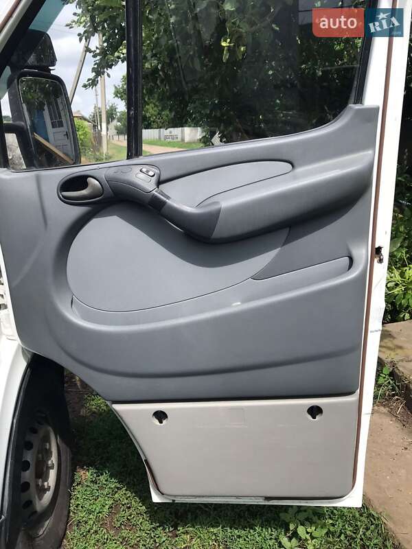 Другие автобусы Mercedes-Benz Sprinter 2003 в Черновцах