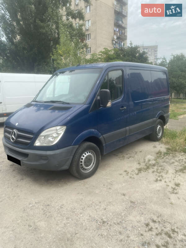 Mercedes-Benz Sprinter 2011 Mercedes-Benz Sprinter 2011