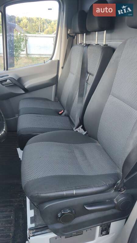 Грузовой фургон Mercedes-Benz Sprinter 2012 в Любашевке