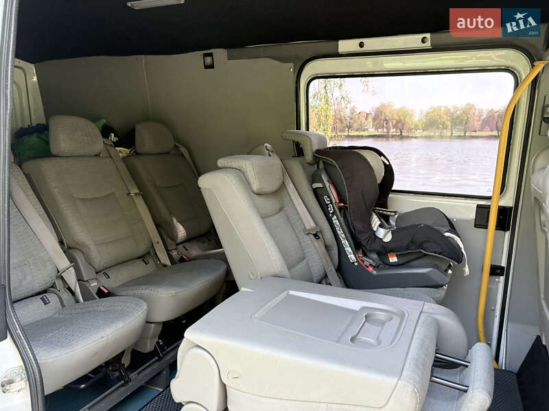 Микроавтобус Mercedes-Benz Sprinter 2005 в Ровно