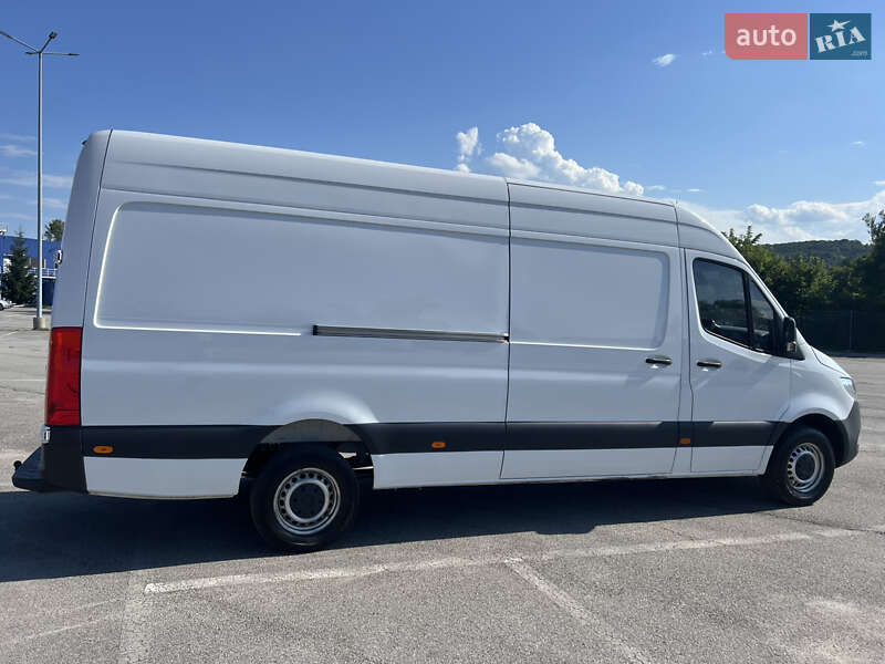 Грузовой фургон Mercedes-Benz Sprinter 2019 в Черновцах