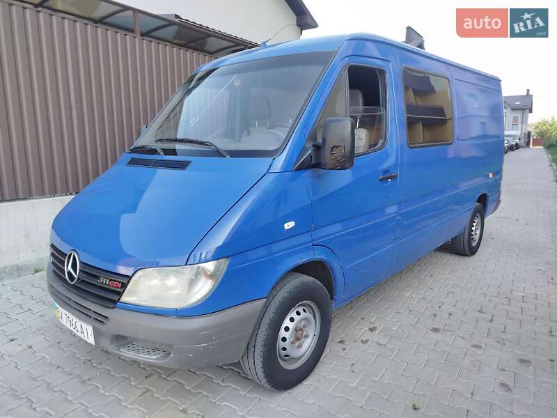 Mercedes-Benz Sprinter 2000