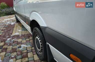 Грузовой фургон Mercedes-Benz Sprinter 2016 в  фото 5 Грузовой фургон Mercedes-Benz Sprinter 2016 в