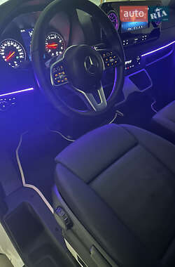 Грузовой фургон Mercedes-Benz Sprinter 2020 в 