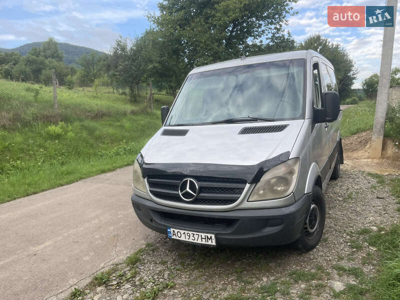 Мікроавтобус Mercedes-Benz Sprinter 2006 в Ужгороді фото 2 Мікроавтобус Mercedes-Benz Sprinter 2006 в Ужгороді
