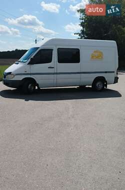 Грузовой фургон Mercedes-Benz Sprinter 2005 в 