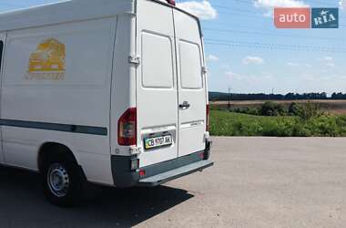 Грузовой фургон Mercedes-Benz Sprinter 2005 в 