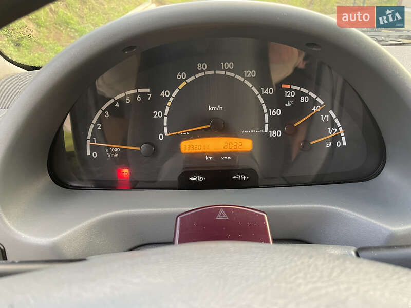 Грузопассажирский фургон Mercedes-Benz Sprinter 2005 в Дрогобыче