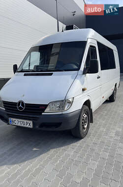 Вантажопасажирський фургон Mercedes-Benz Sprinter 2001 в Львові