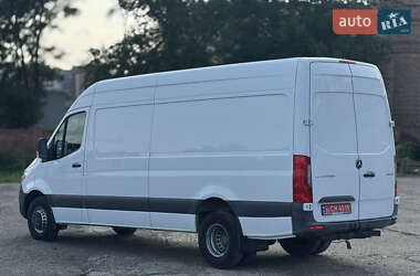 Грузовой фургон Mercedes-Benz Sprinter 2021 в 