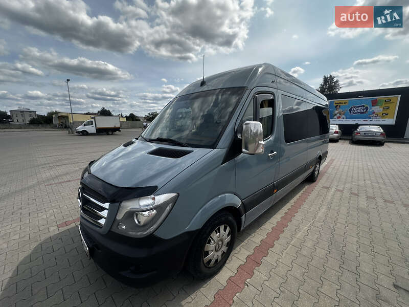 Микроавтобус Mercedes-Benz Sprinter 2016 в Нововолынске