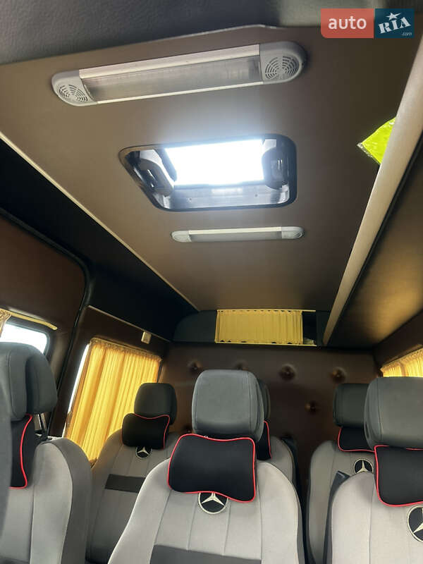 Микроавтобус Mercedes-Benz Sprinter 2016 в Нововолынске