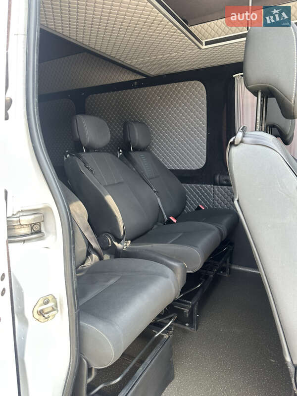 Микроавтобус Mercedes-Benz Sprinter 2017 в Иршаве фото 8 Микроавтобус Mercedes-Benz Sprinter 2017 в Иршаве
