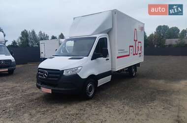 Грузовой фургон Mercedes-Benz Sprinter 2021 в 