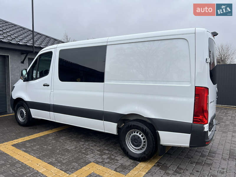 Грузопассажирский фургон Mercedes-Benz Sprinter 2021 в Киеве фото 9 Грузопассажирский фургон Mercedes-Benz Sprinter 2021 в Киеве