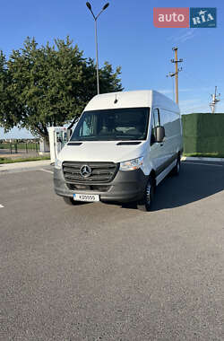 Вантажний фургон Mercedes-Benz Sprinter 2021 в Умані
