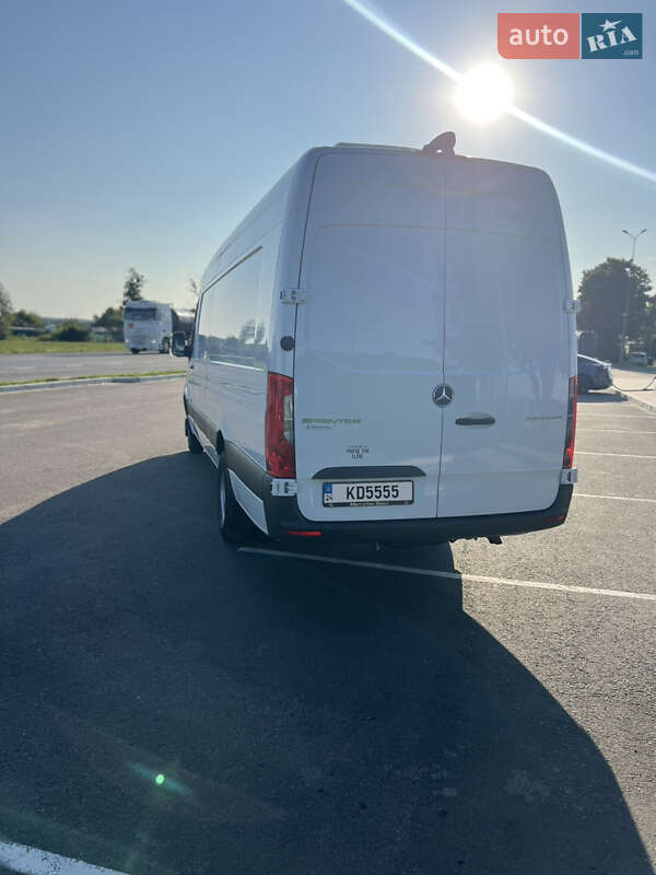 Грузовой фургон Mercedes-Benz Sprinter 2021 в Умани