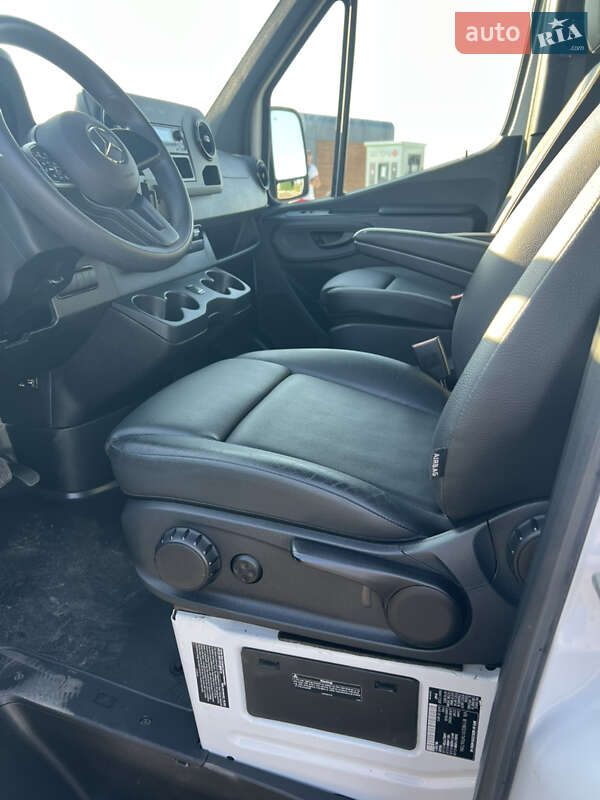 Грузовой фургон Mercedes-Benz Sprinter 2021 в Умани