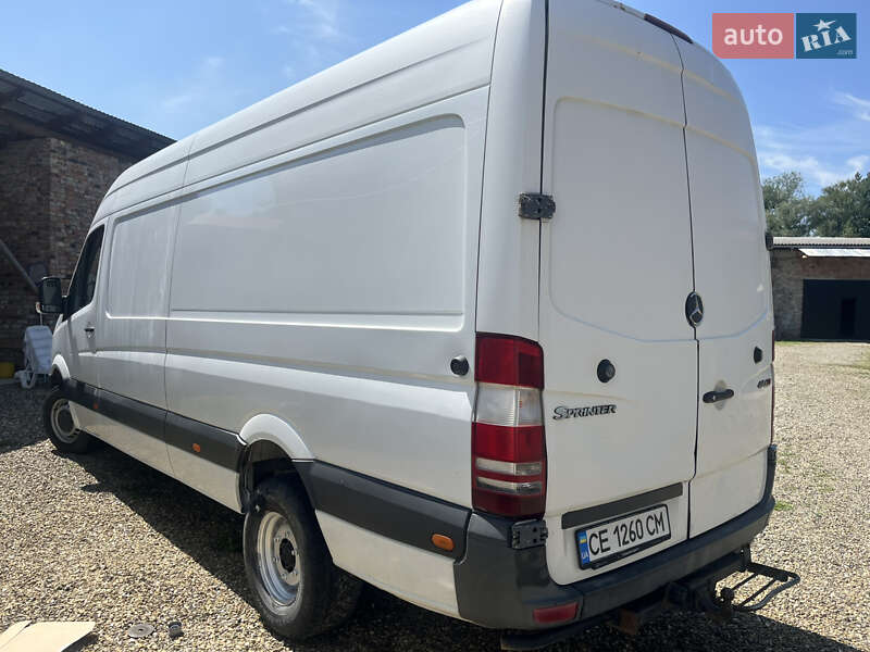 Грузовой фургон Mercedes-Benz Sprinter 2012 в Вижнице