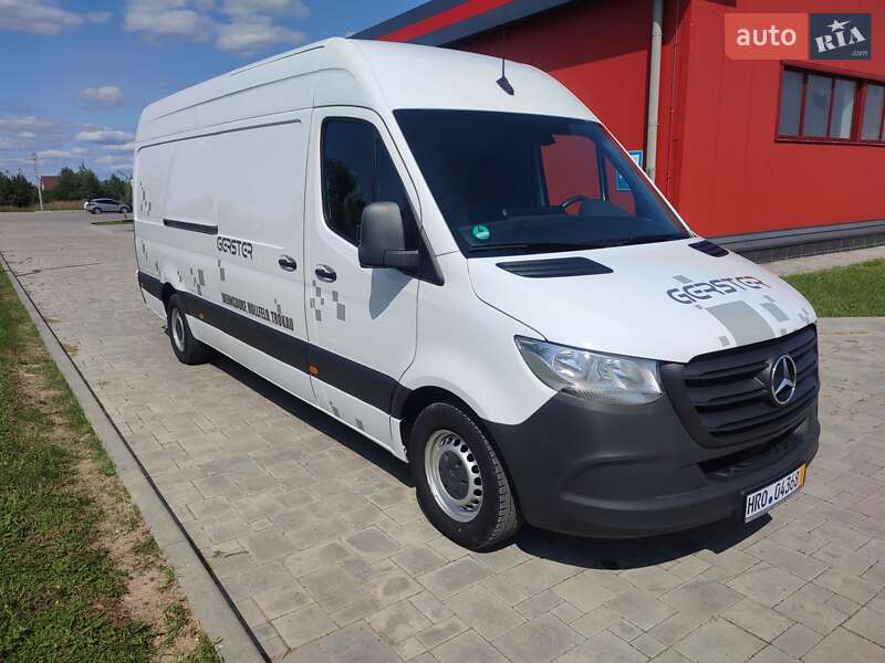 Вантажний фургон Mercedes-Benz Sprinter 2020 в Здолбуніві