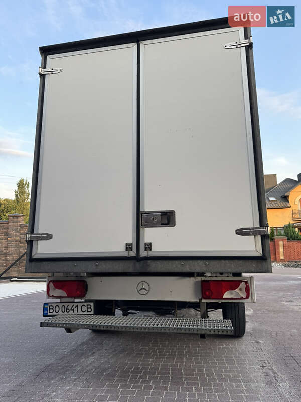 Вантажний фургон Mercedes-Benz Sprinter 2016 в Тернополі