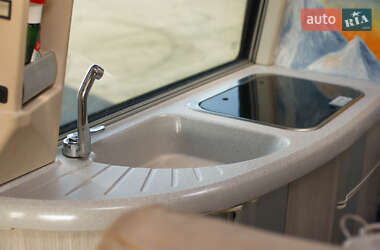 Дом на колесах Mercedes-Benz Sprinter 2007 в 