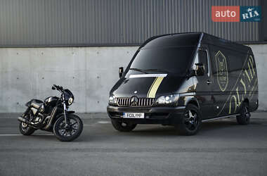 Туристический / Междугородний автобус Mercedes-Benz Sprinter 2000 в Киеве