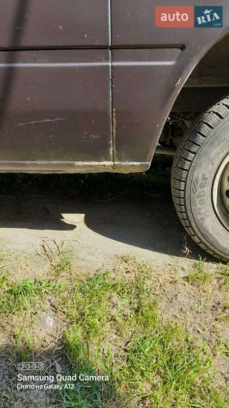 Вантажопасажирський фургон Mercedes-Benz Sprinter 1998 в Чернівцях