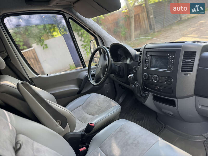 Грузовой фургон Mercedes-Benz Sprinter 2010 в Житомире