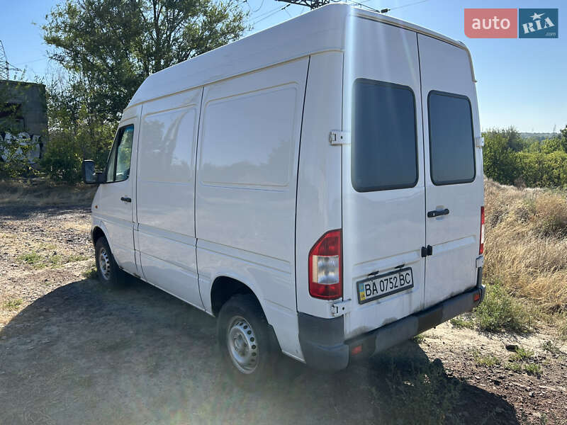 Вантажний фургон Mercedes-Benz Sprinter 2002 в Кривому Розі
